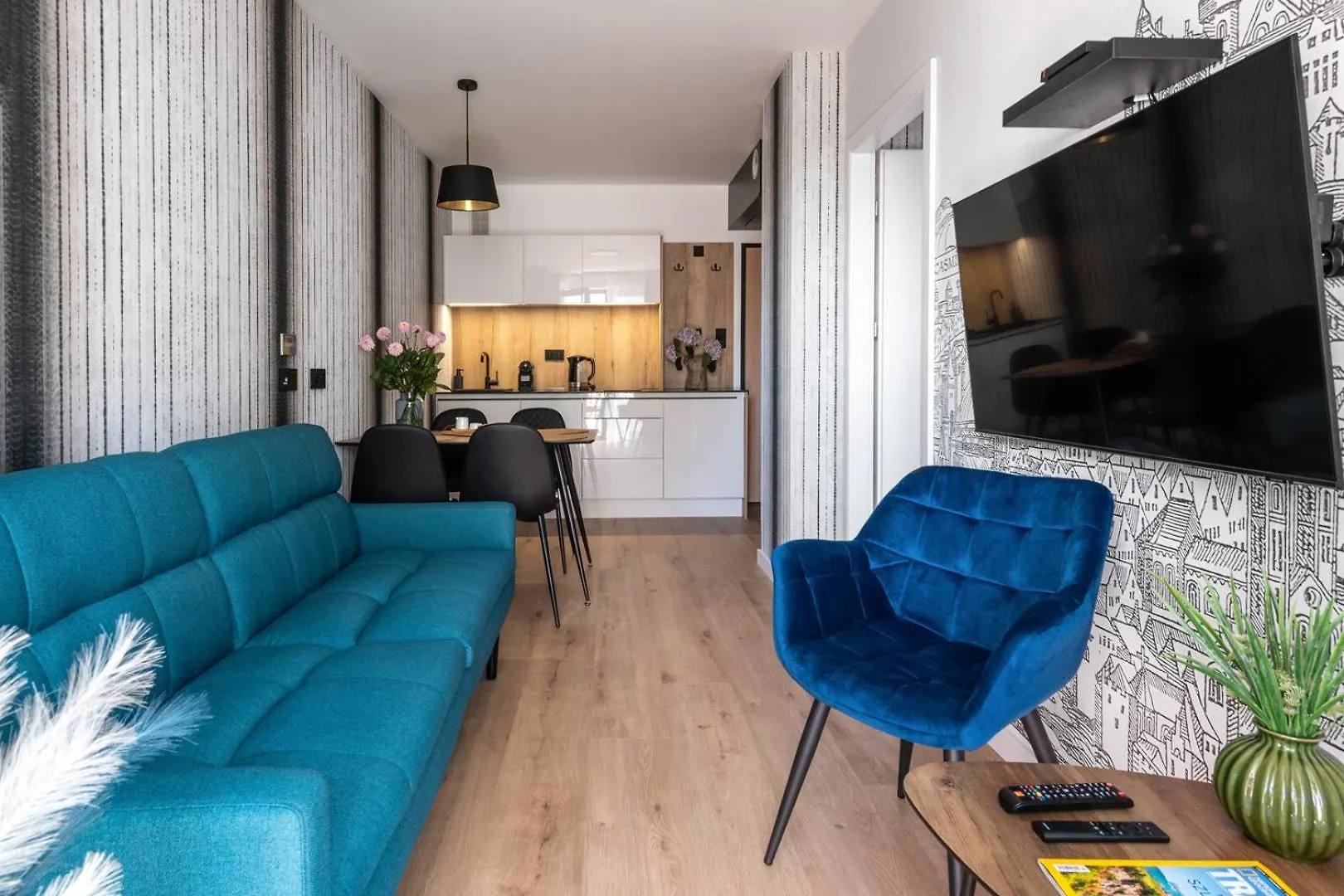 Inpoint Drive Inn - Stay&Park Free Krakow