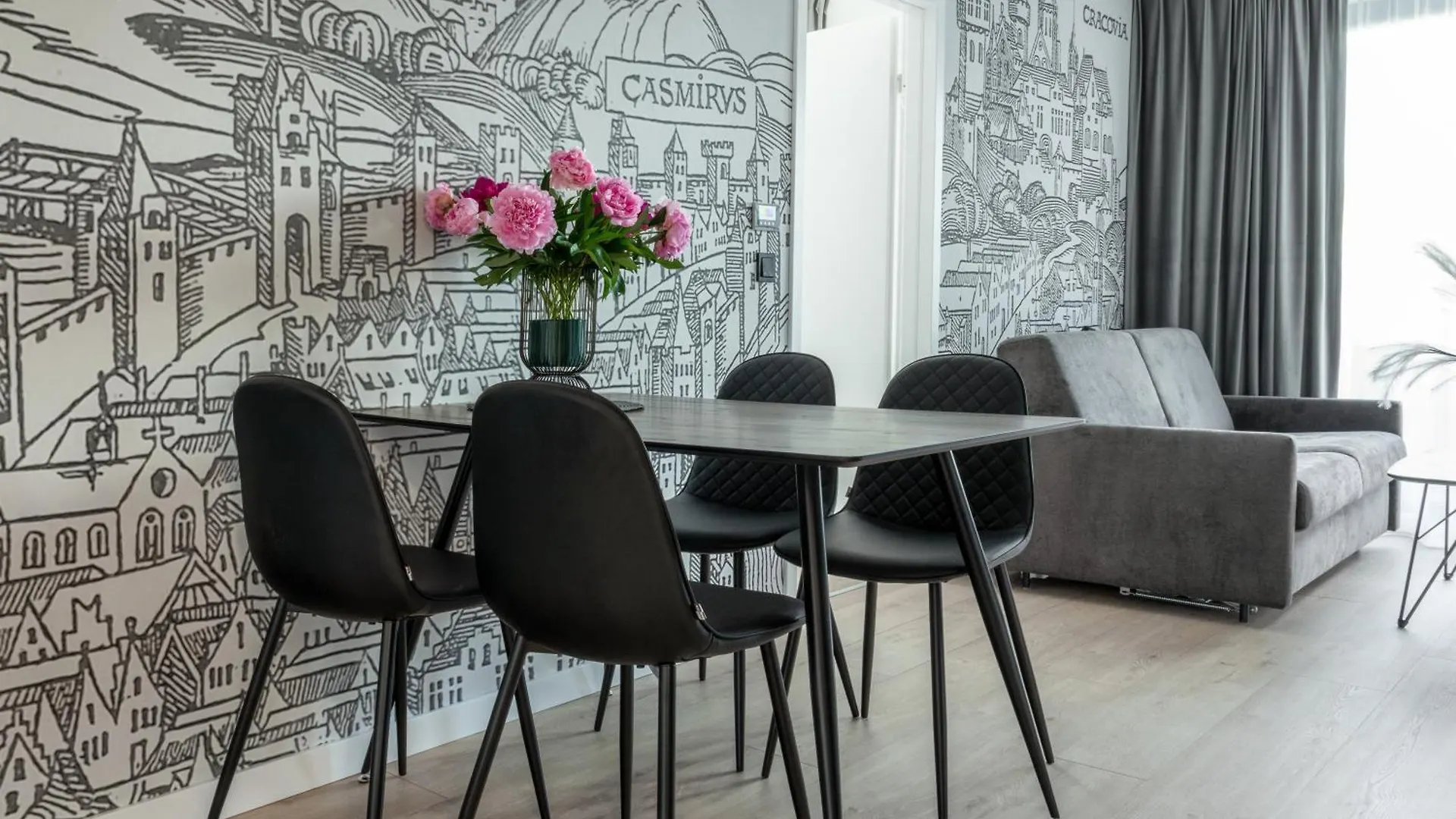 Inpoint Drive Inn - Stay&Park Free Krakow Aparthotel